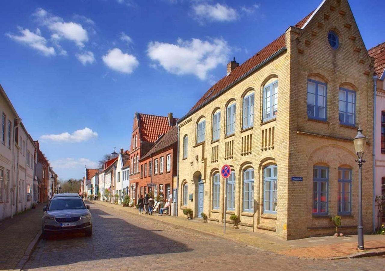 Friedrichstadtnixe, Meerchenhaftes Haus Mit Sauna エクステリア 写真